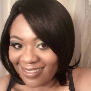 Meet your Posher, Felicia